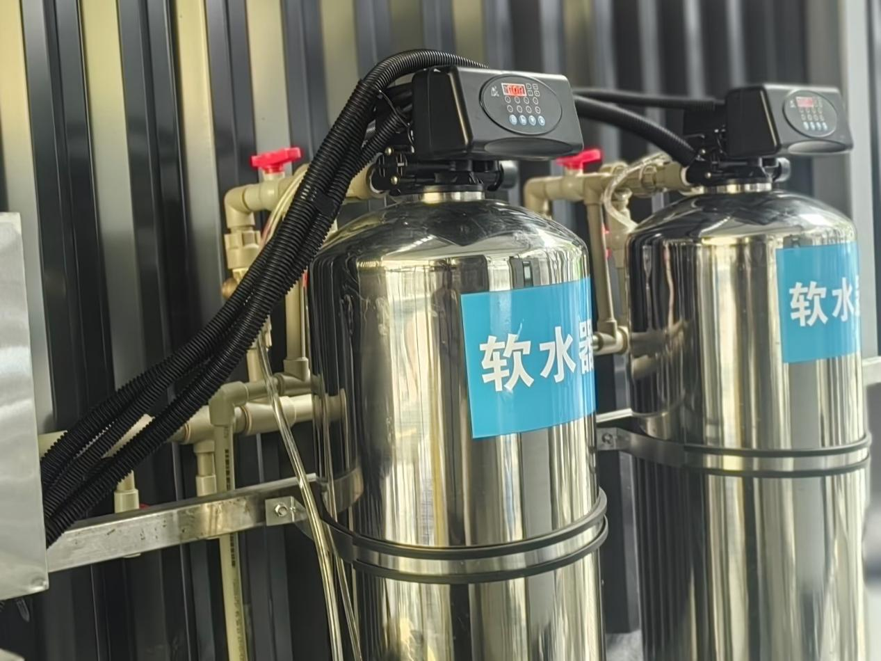 巴克姆軟化水裝置 軟化水控制器 研創(chuàng)水處理